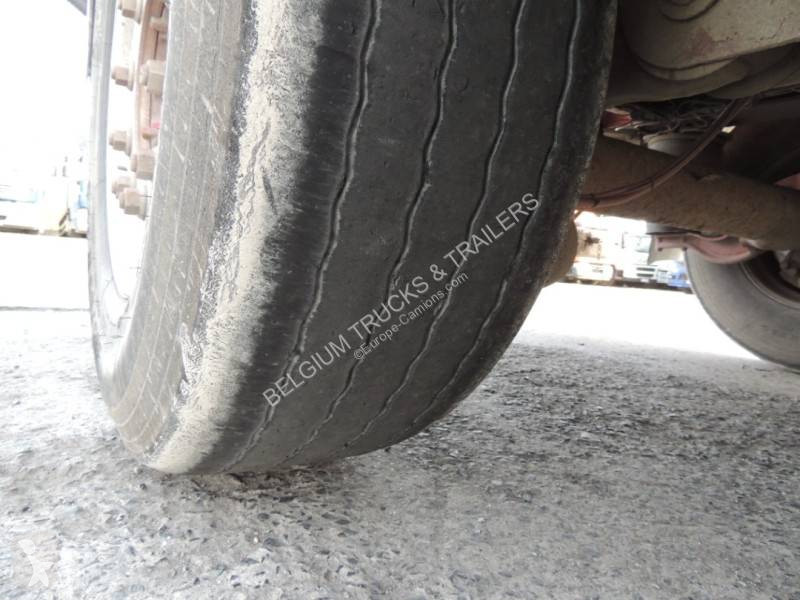 نصف مقطورة Stas 52m3