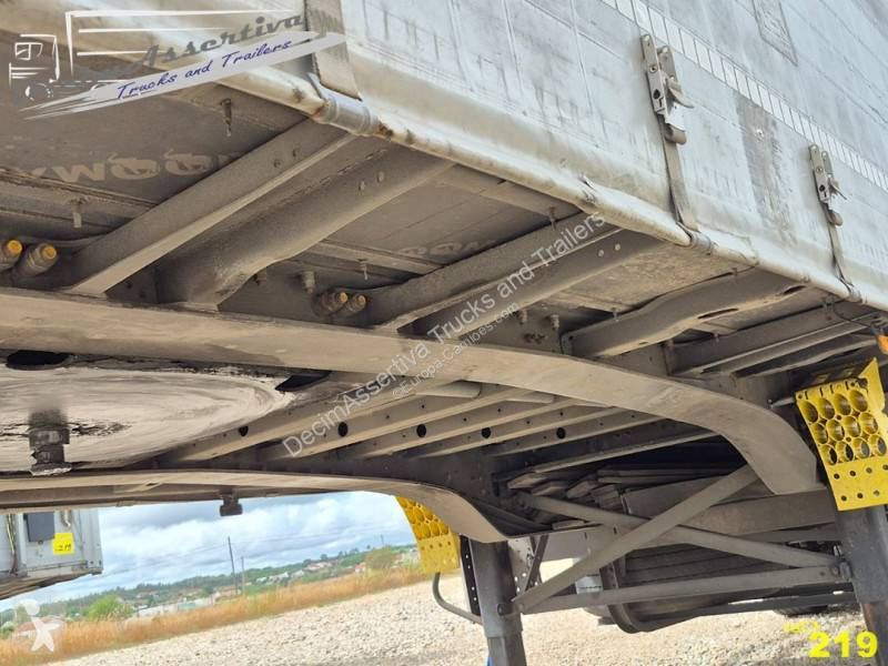 نصف مقطورة Schmitz Cargobull