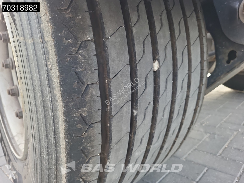 نصف مقطورة Kässbohrer 40ft