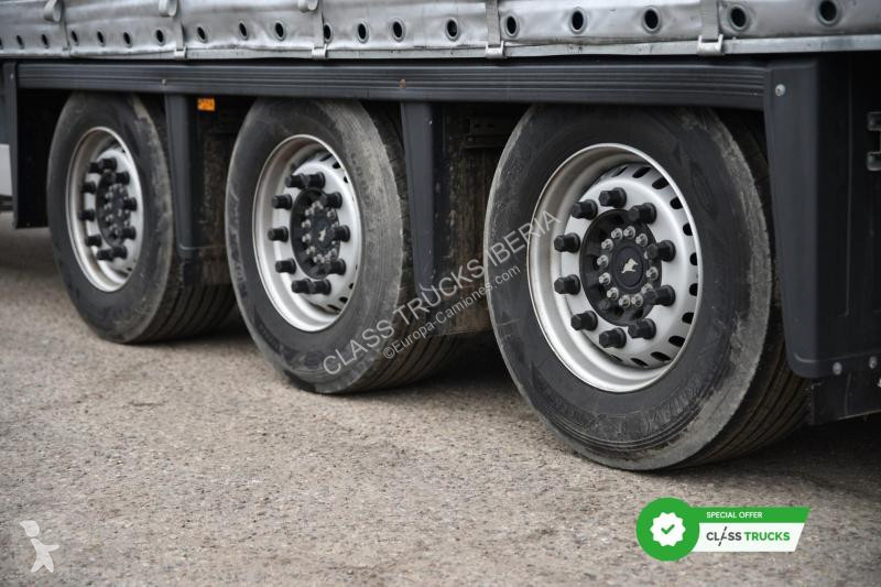 نصف مقطورة Schmitz Cargobull SCS24/L