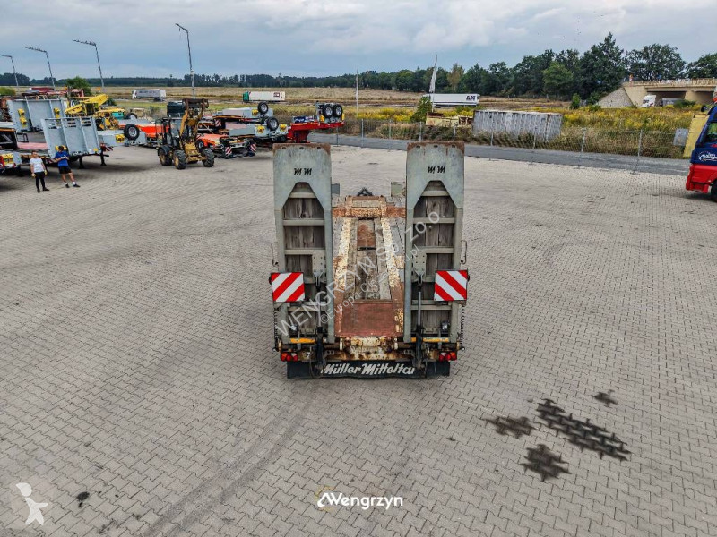 T 3 Profi 30 Najazdy hydrauliczne semi-trailer