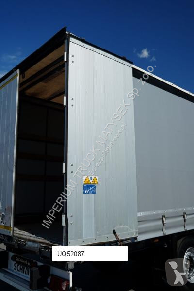 Напівпричіп Schmitz Cargobull