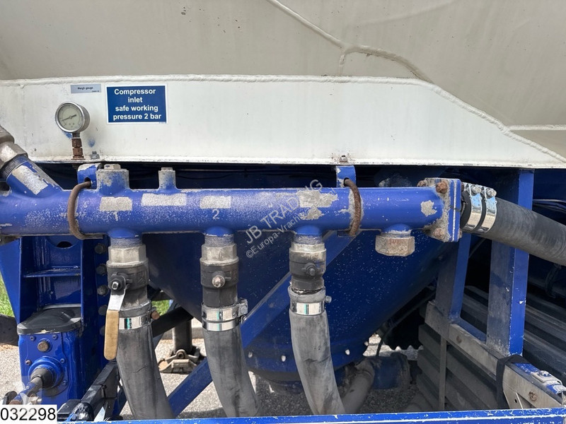 Návěs Feldbinder Silo 40.000 L, 1 Comp
