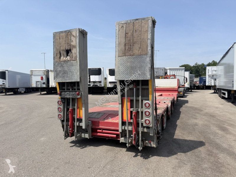 Oplegger  Bodex , 4-Achs Tieflader, Radmulden,...