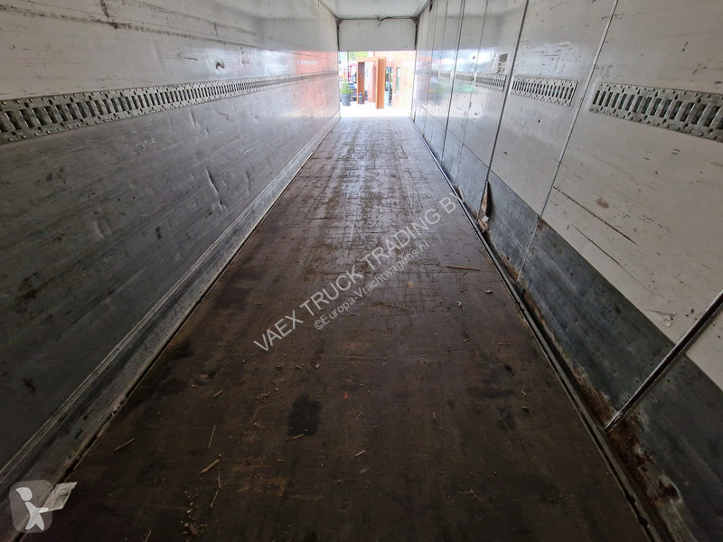 Полуприцеп Ekeri 2 axle box with sidedoors -...