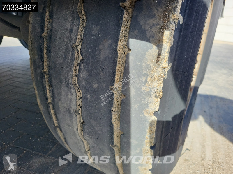 Полуприцеп Schmitz Cargobull SCB*S3D 3 axles