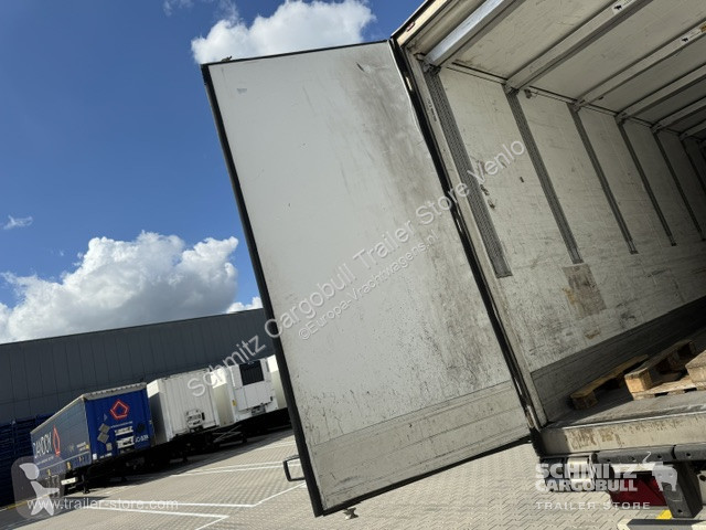 Полуприцеп Schmitz Cargobull Tiefkühler...
