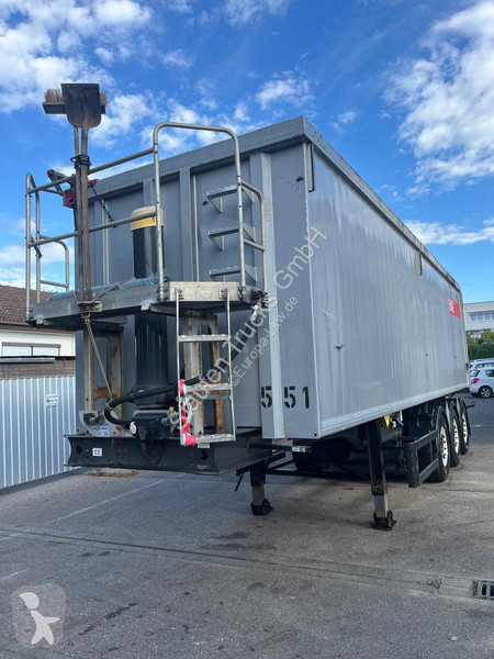 Semitrailer Langendorf SKA 24/30 Getreidekipper...