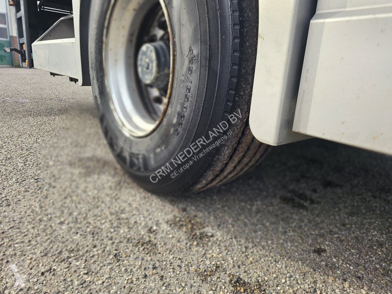 Полуремарке Broshuis 1AOU 10 10 /SINGLE AXLE/...