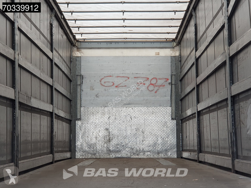 Schmitz Cargobull 3 axles Sliding roof...