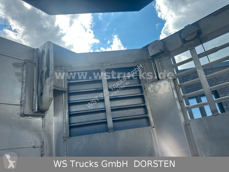 نصف مقطورة  Finkl  3 Stock Hubdach Typ 2