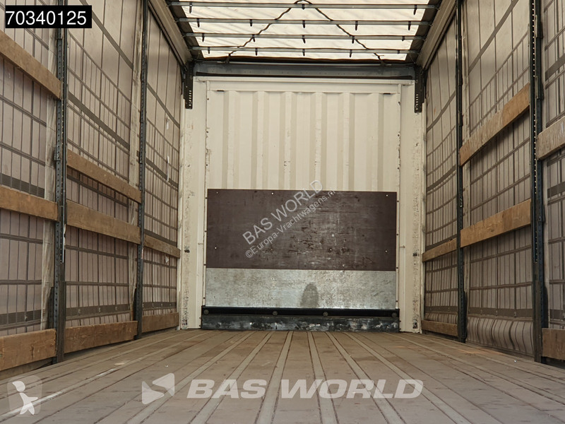 Krone 3 axles Lift Axle Sliding Roof Hardwood...