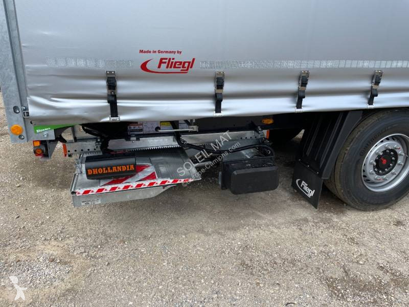 Semi remorque Fliegl Hayon