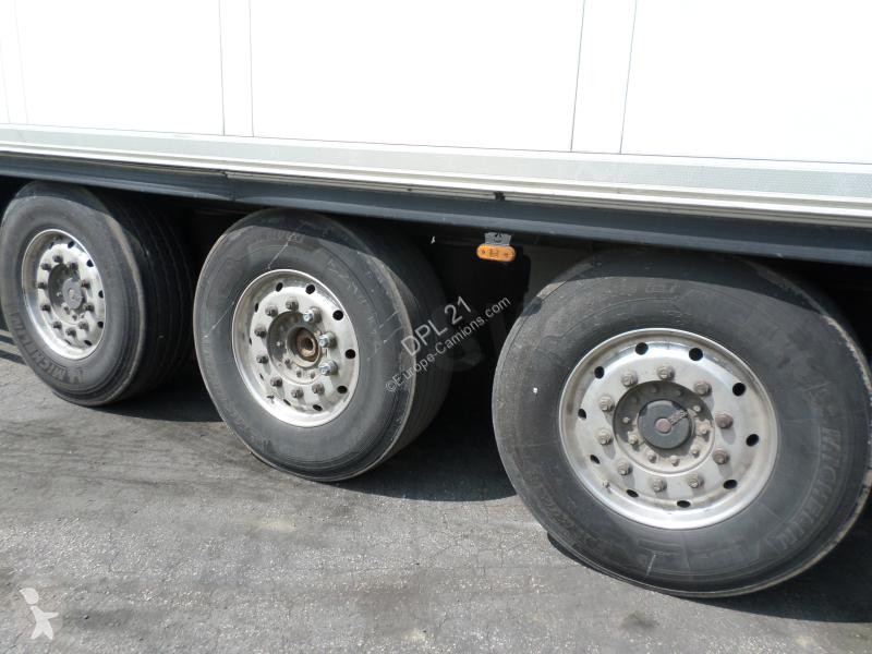 Semitrailer Schmitz Cargobull  S3SD22
