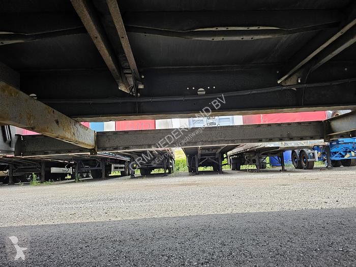 Semitrailer Krone 27 3 AXLE MEGA CURTAINSIDER...
