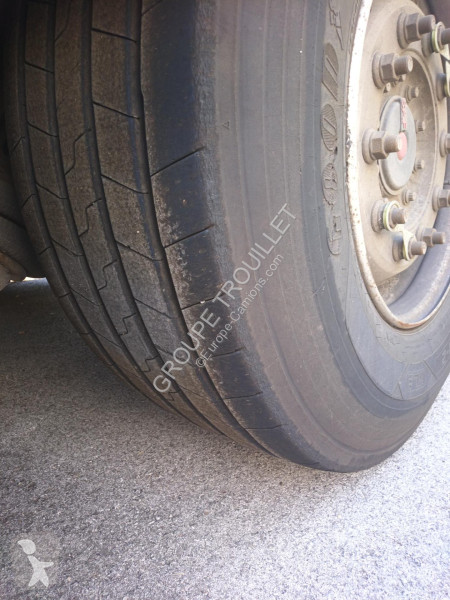 نصف مقطورة Trouillet 38 TONNES HAYON CAISSE...
