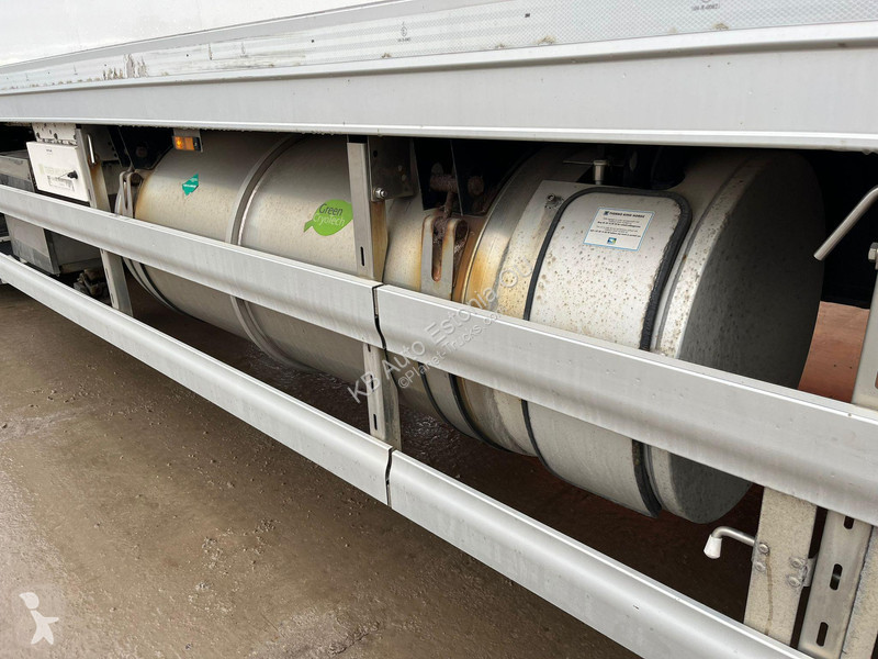 Semirimorchio HFR SK20 THERMOKING CT15 / BOX...