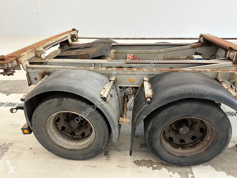Semiremorca Asca Bi-train skelet 20 ft