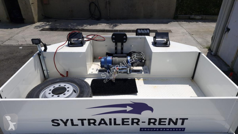 Semiremorca Syltrailer F3W1L1B SYL table...