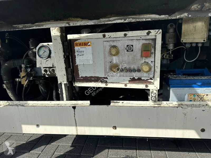 Semirimorchio Kempf SKM 39/3CEMENTDEKVLOER...