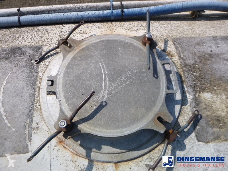 Semiremorca Feldbinder Powder tank alu 63 m3 /...