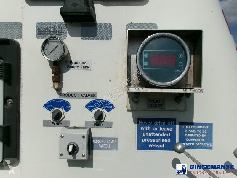 Semiremorca Feldbinder Powder tank alu 36 m3 /...
