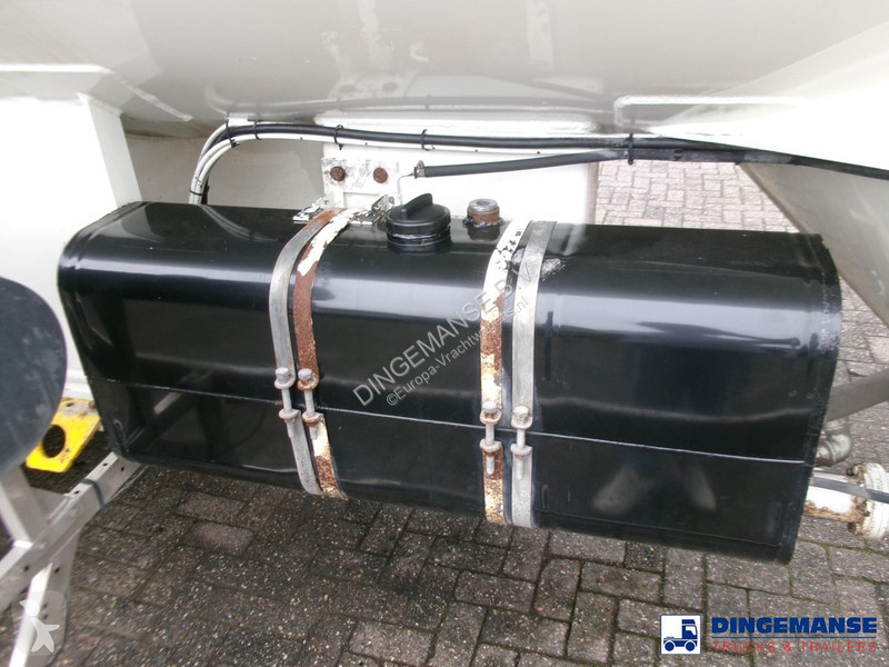 Semirimorchio Feldbinder Powder tank alu 40 m3...