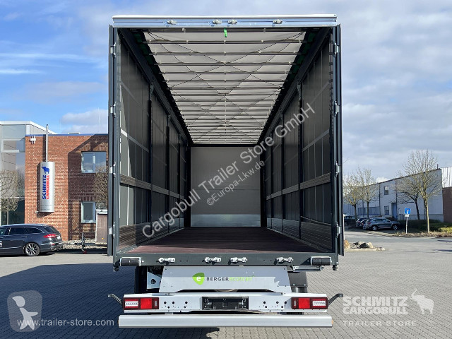 Semitrailer Berger Curtainsider Standard Getränke