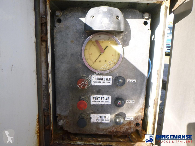 Semi remorque  Vacuum tank inox 29 m3 / 1 comp...