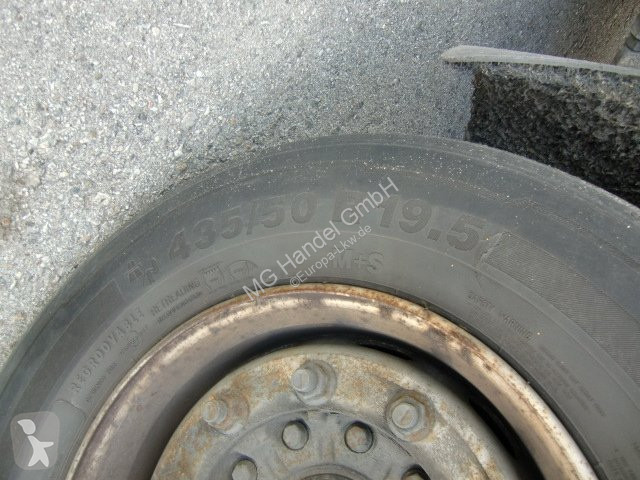 Semitrailer Schwarzmüller Spezialauflieger...