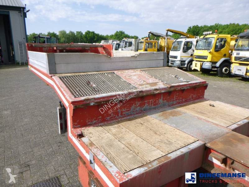 Semiremorca Turbo's Hoet 3-axle semi-lowbed...