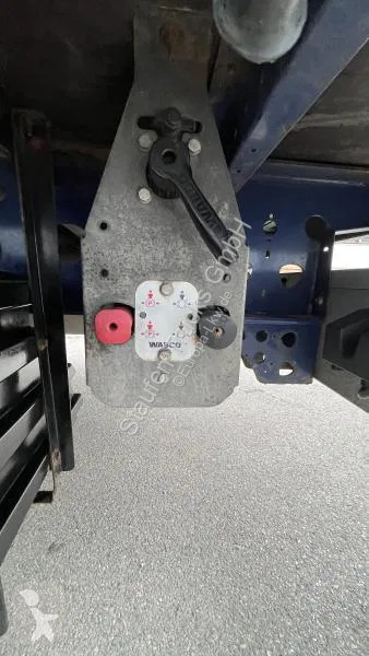 Semitrailer Berger 2 x MEGA LIGHT Tautliner...