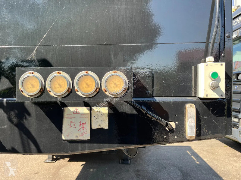 Semitrailer Goldhofer STZ -TL 3 -33/80 3-Achs...