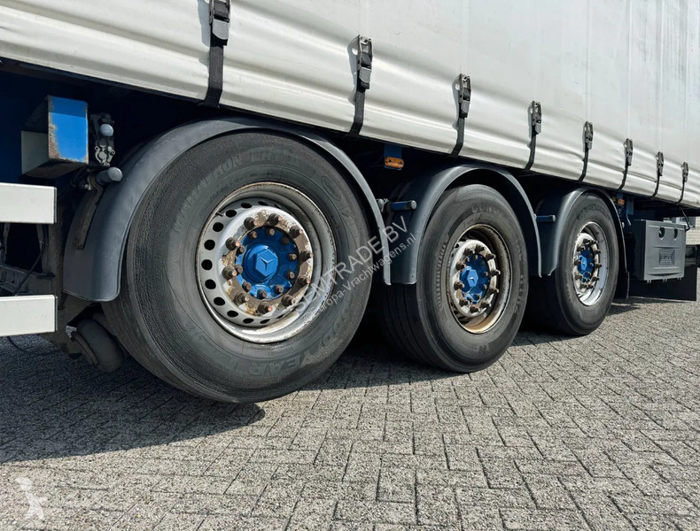 Semitrailer Renders 3 AXLE DISC BRAKES LIFT...