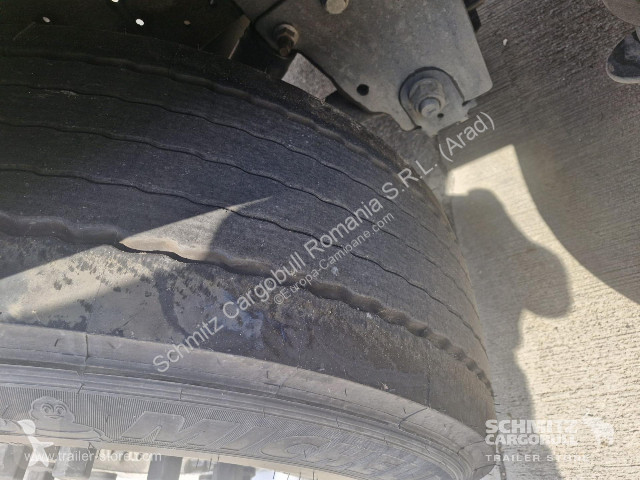 Semirimorchio Schmitz Cargobull Curtainsider...