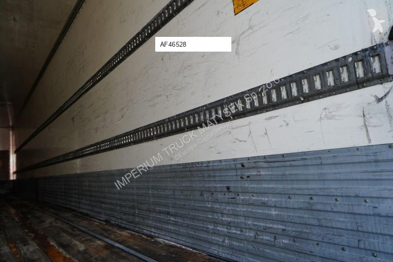 Semiremorca Fruehauf IZOTERMA / KONTENER /...