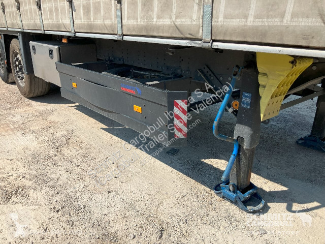 Návěs Schmitz Cargobull Curtainsider Standard