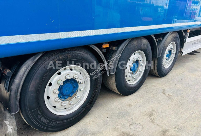 Sættevogn Kraker trailers