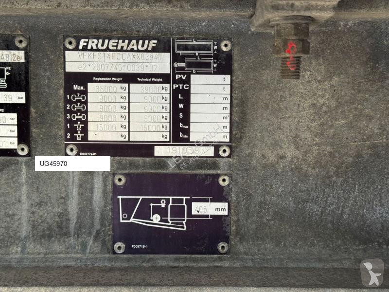 Semirimorchio Fruehauf