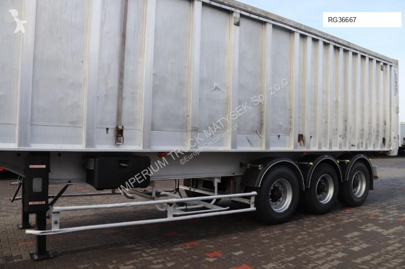 Semiremorca Benalu GENERAL TRAILERS/ 55 M3