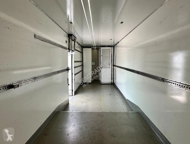 Oplegger Esve THEO MULDER ISOLATED BOX SIDE...