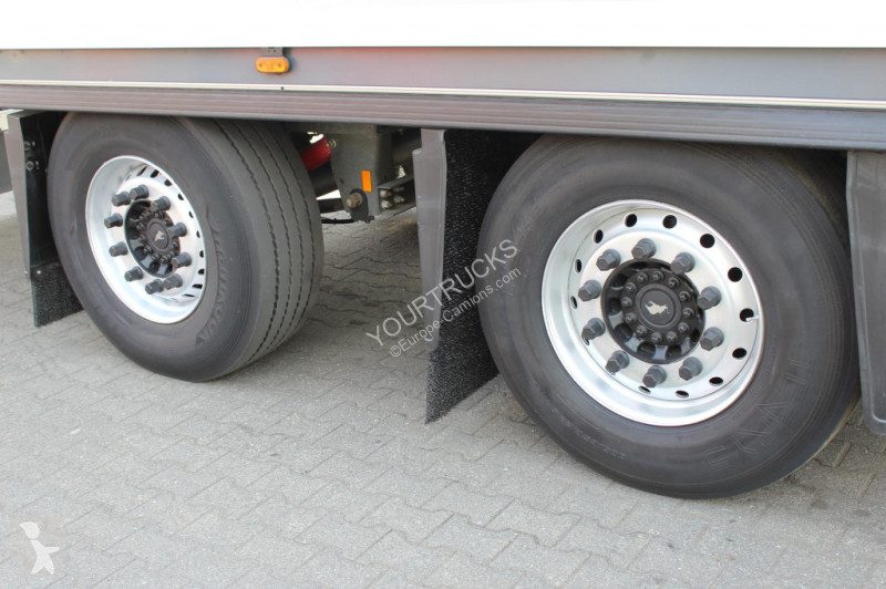 Semitrailer Schmitz Cargobull   Bi-Multi-Temp....