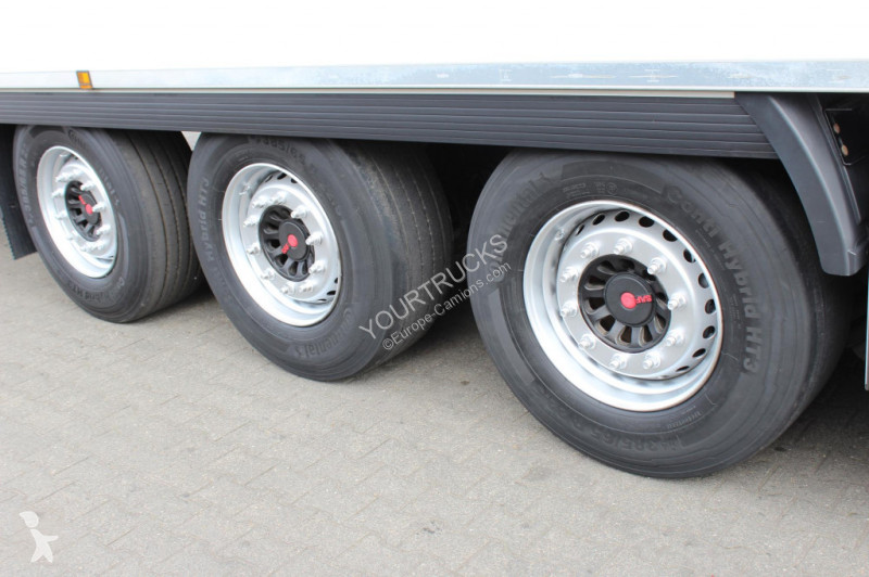 Semitrailer Chereau   Thermo King Advancer A400...