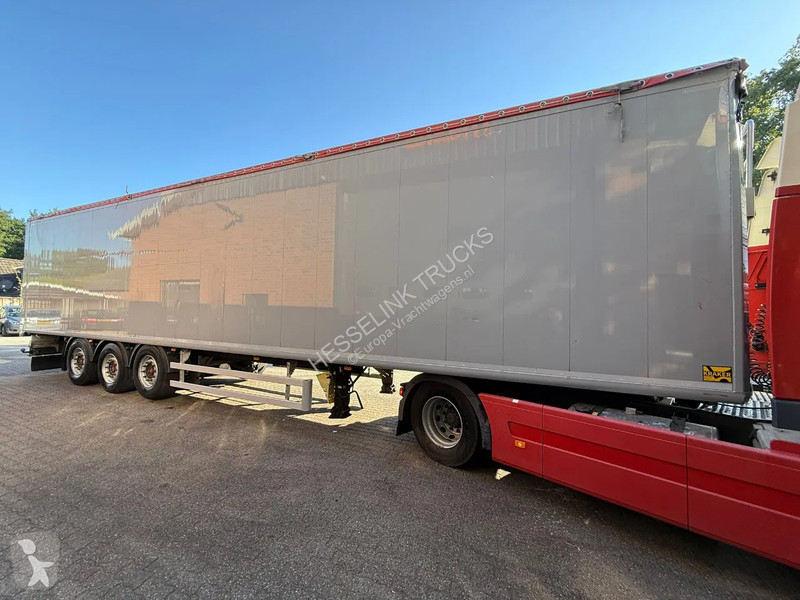 Semiremorca Kraker trailers 92m3 Liftas Cargo...