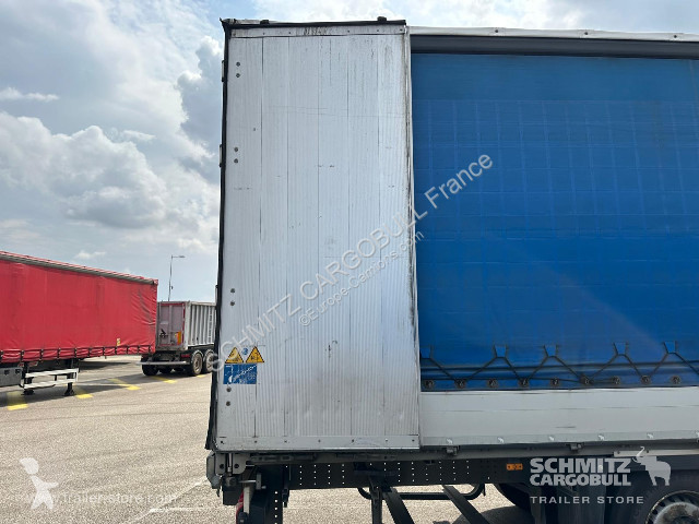 Semitrailer Schmitz Cargobull Semitrailer...