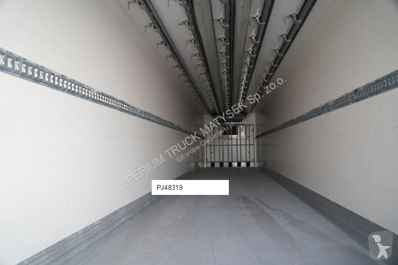 نصف مقطورة Chereau