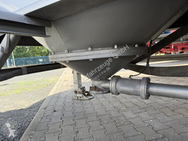 نصف مقطورة Feldbinder O.ME.P.S Silo Auflieger...