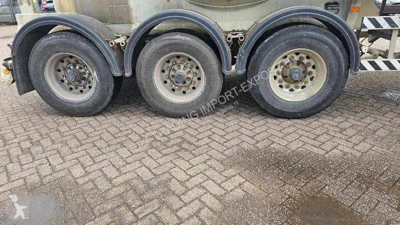 Semitrailer Spitzer Eurovrac Silo 43m3 Spitzer...