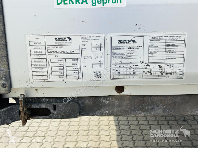 Návěs Schmitz Cargobull Curtainsider Mega Getränke