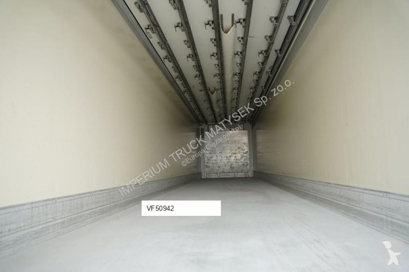 نصف مقطورة Schmitz Cargobull